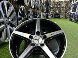 Mercedes-Benz r15: 5: 112 за 150 000 тг. в Караганда