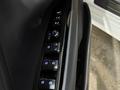 Toyota Camry 2020 года за 13 300 000 тг. в Семей – фото 21
