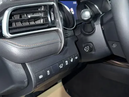 Toyota Camry 2020 года за 13 300 000 тг. в Семей – фото 24