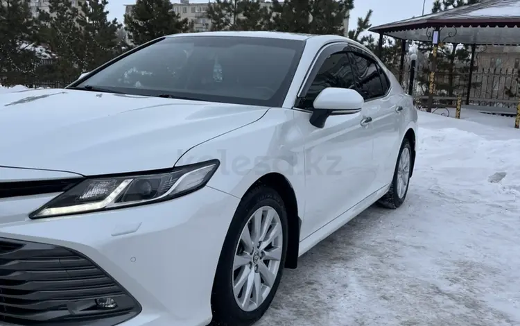 Toyota Camry 2020 годаүшін14 000 000 тг. в Степногорск