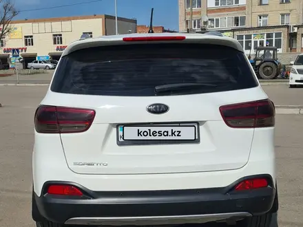 Kia Sorento 2015 года за 11 200 000 тг. в Усть-Каменогорск – фото 4