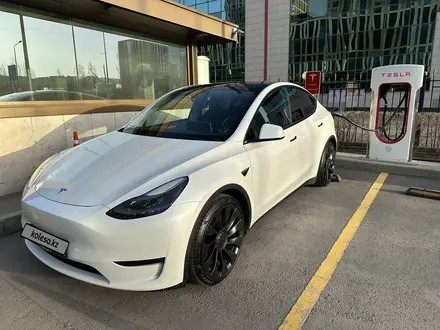 Tesla Model Y 2022 года за 25 500 000 тг. в Астана – фото 9