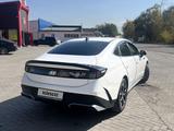 Hyundai Sonata 2025 годаүшін12 700 000 тг. в Алматы – фото 4