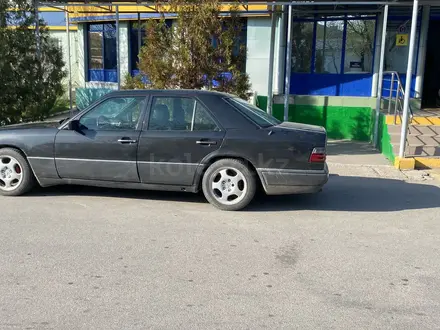 Mercedes-Benz E 280 1994 года за 2 300 000 тг. в Балхаш – фото 7