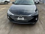 Hyundai Elantra 2019 года за 9 500 000 тг. в Уральск – фото 3