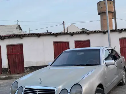 Mercedes-Benz E 320 1996 годаүшін3 200 000 тг. в Туркестан