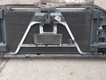 Телевизор в сборе с радиаторами на Cadillac Escalade 2003г за 150 000 тг. в Алматы