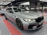 BMW 540 2022 года за 29 000 000 тг. в Алматы