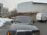 Mercedes-Benz E 230 1991 годаүшін2 000 000 тг. в Алматы