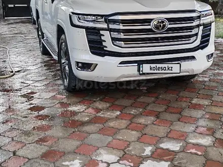 Toyota Land Cruiser 2021 года за 49 000 000 тг. в Шымкент – фото 2
