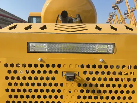 XCMG  SLM4000S 4 м3 20 м3/ч Carmix 2025 года за 17 000 000 тг. в Астана – фото 28