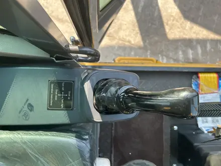 XCMG  SLM4000S 4 м3 20 м3/ч Carmix 2025 года за 17 000 000 тг. в Астана – фото 38