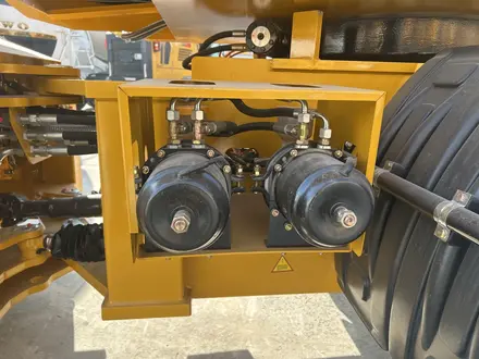 XCMG  SLM4000S 4 м3 20 м3/ч Carmix 2025 года за 17 000 000 тг. в Астана – фото 75