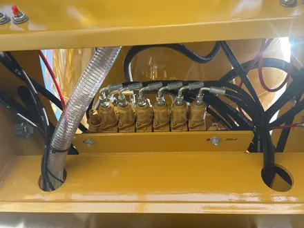 XCMG  SLM4000S 4 м3 20 м3/ч Carmix 2025 года за 17 000 000 тг. в Астана – фото 82