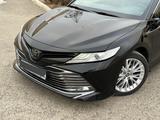 Toyota Camry 2020 года за 16 999 999 тг. в Актау – фото 3