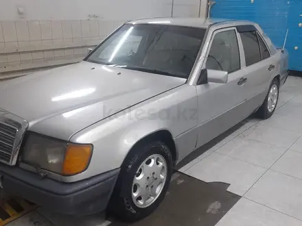 Mercedes-Benz E 230 1990 года за 1 500 000 тг. в Кызылорда – фото 6