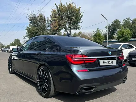 BMW 740 2016 года за 21 500 000 тг. в Алматы – фото 6