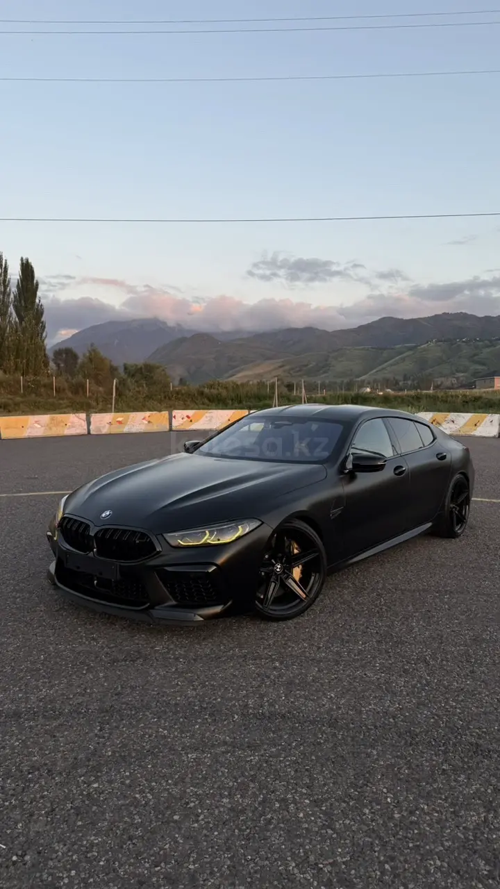 BMW m8, 2020