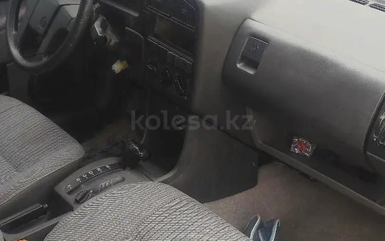 Volkswagen Passat 1992 года за 550 000 тг. в Алматы