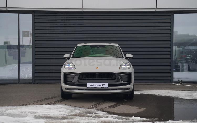 Porsche Macan T — миниатюра 4