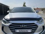 Hyundai Elantra 2017 года за 7 900 000 тг. в Шымкент – фото 3