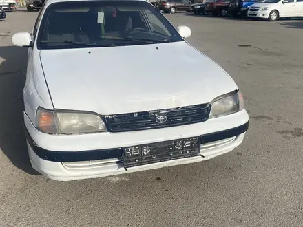 Toyota Carina E 1995 года за 1 100 000 тг. в Алматы