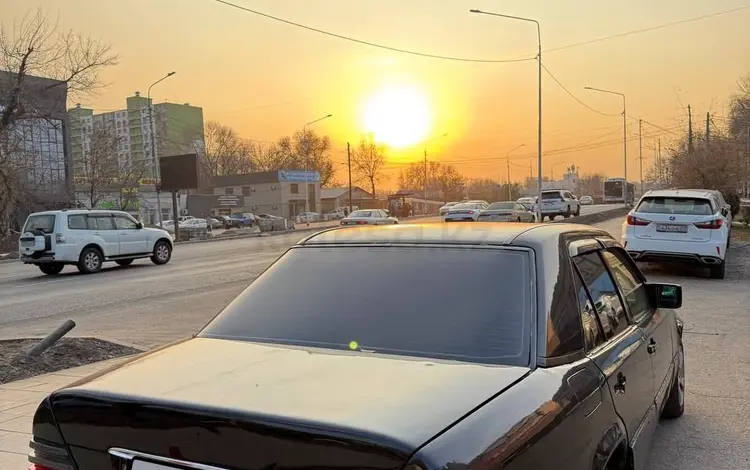 Mercedes-Benz E 220 1992 года за 1 000 000 тг. в Алматы