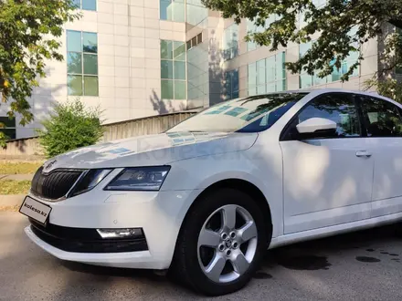 Skoda Octavia 2019 года за 10 900 000 тг. в Алматы – фото 6