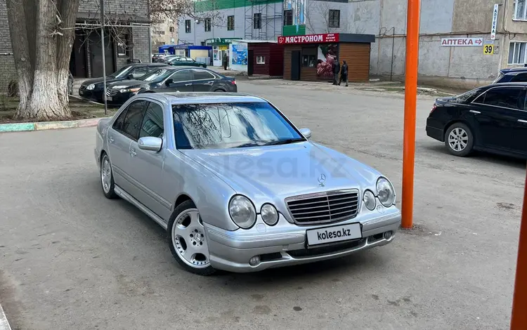 Mercedes-Benz E 320 1996 года за 4 000 000 тг. в Уральск