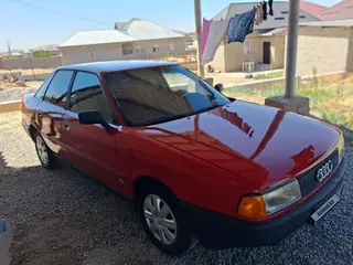 Audi 80