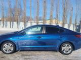 Hyundai Elantra 2020 года за 6 200 000 тг. в Актобе – фото 2