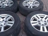 Диски комплект с зимний резины на все модели тоиота ланд круизер. Оригинал за 350 000 тг. в Алматы – фото 2