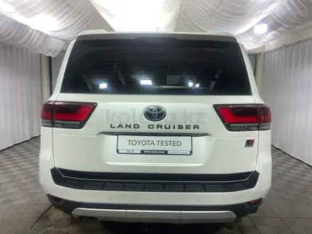Toyota Land Cruiser GR Sport 2024 года за 53 100 000 тг. в Алматы – фото 4