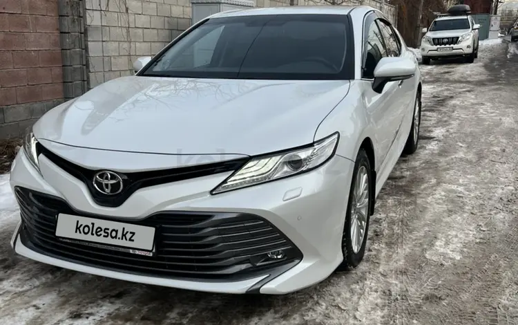 Toyota Camry 2019 годаfor15 000 000 тг. в Алматы