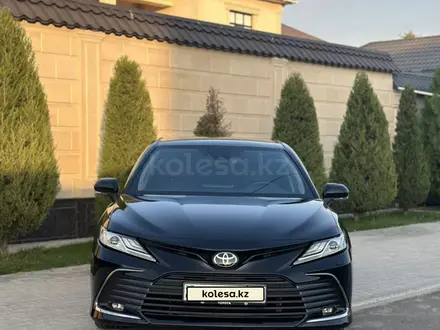 Toyota Camry 2021 года за 16 800 000 тг. в Шымкент – фото 12