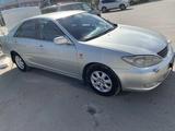 Toyota Camry 2003 года за 5 300 000 тг. в Актобе – фото 4