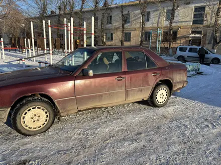 Mercedes-Benz E 300 1990 года за 1 100 000 тг. в Астана – фото 6