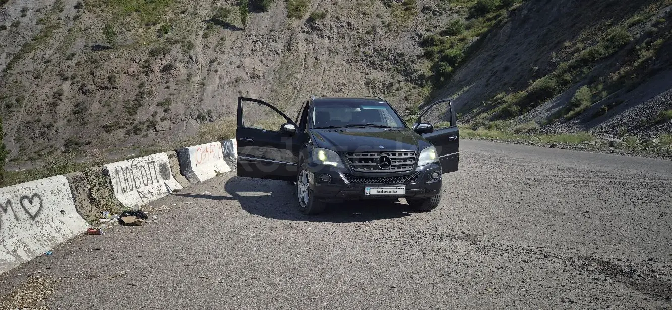 Mercedes-Benz M-Class, 2009