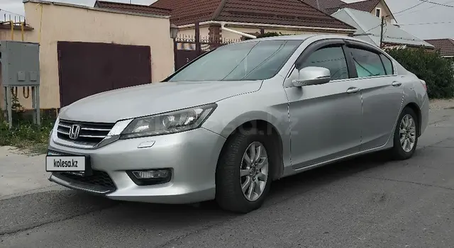 Honda Accord, 2013
