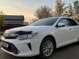 Toyota Camry 2015 года за 12 500 000 тг. в Усть-Каменогорск – фото 2