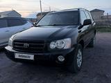 Toyota Highlander 2003 года за 6 000 000 тг. в Караганда – фото 2