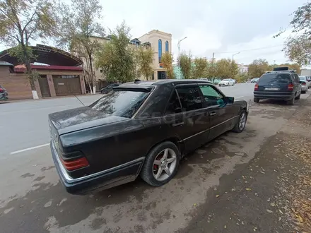 Mercedes-Benz E 280 1993 года за 1 800 000 тг. в Кызылорда – фото 8