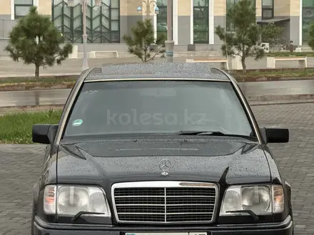 Mercedes-Benz E 280 1993 года за 5 800 000 тг. в Туркестан – фото 7