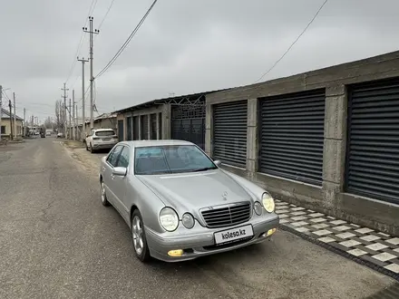 Mercedes-Benz E 280 2000 года за 5 700 000 тг. в Шымкент – фото 2