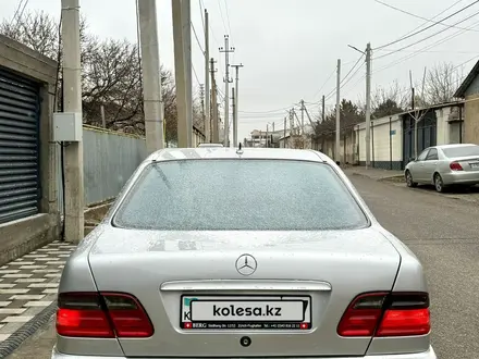 Mercedes-Benz E 280 2000 года за 5 700 000 тг. в Шымкент – фото 4