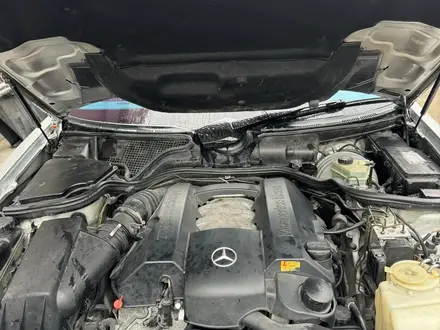 Mercedes-Benz E 280 2000 года за 5 700 000 тг. в Шымкент – фото 9