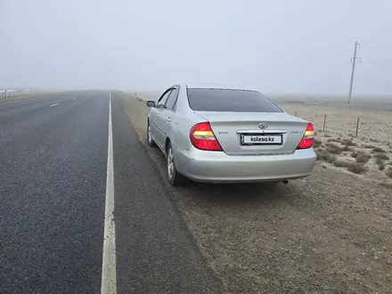 Toyota Camry 2002 года за 3 150 000 тг. в Атырау – фото 4