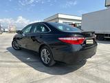 Toyota Camry 2015 года за 6 480 000 тг. в Уральск – фото 4