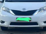 Toyota Sienna 2011 года за 7 200 000 тг. в Актобе – фото 3