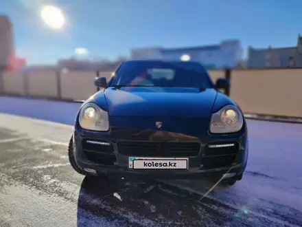 Porsche Cayenne 2004 года за 2 500 000 тг. в Кокшетау – фото 3